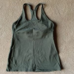 Athletic tank top